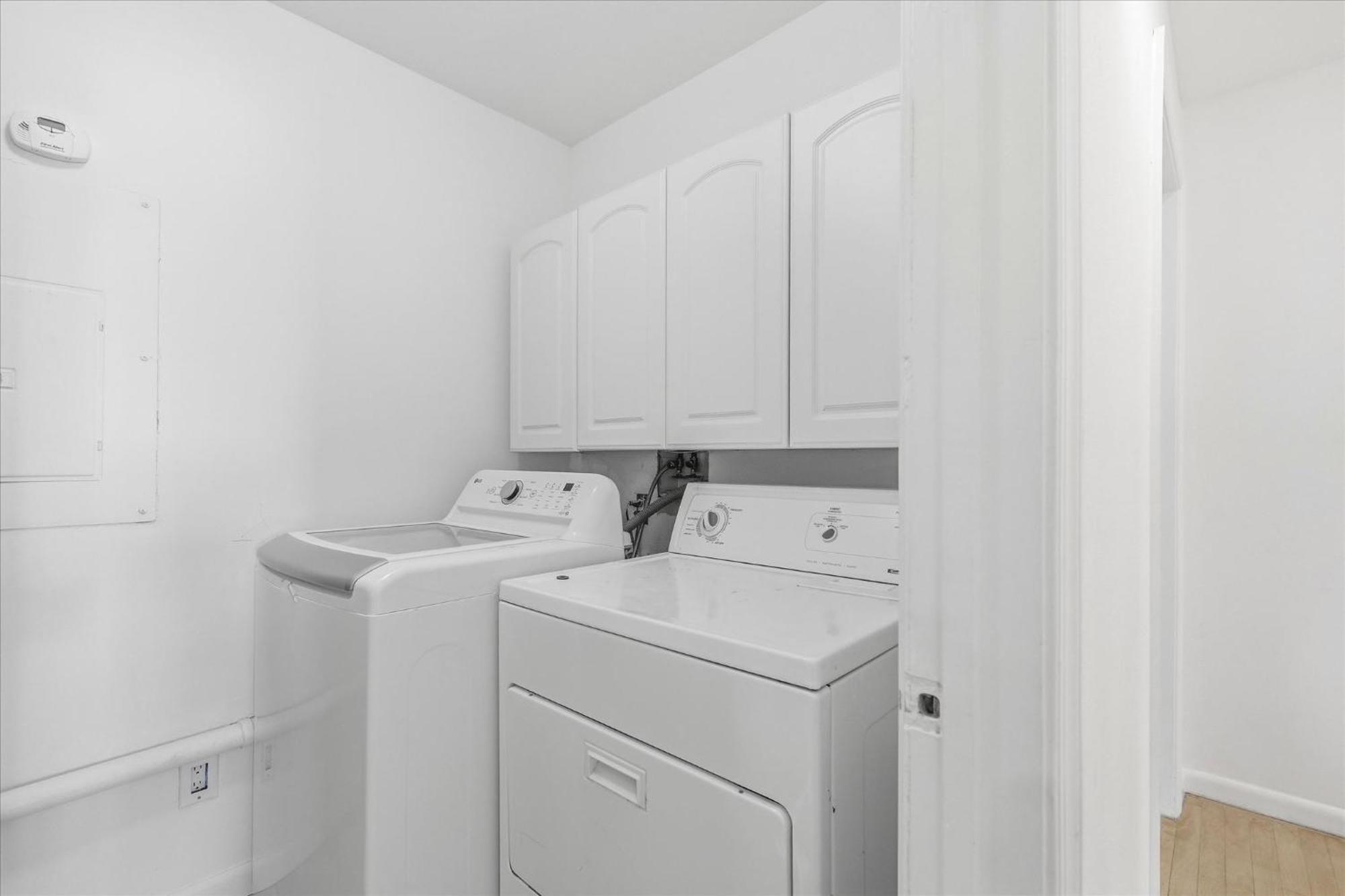 Three-Bedroom Apartment Penthouse,1769828184:JPEG